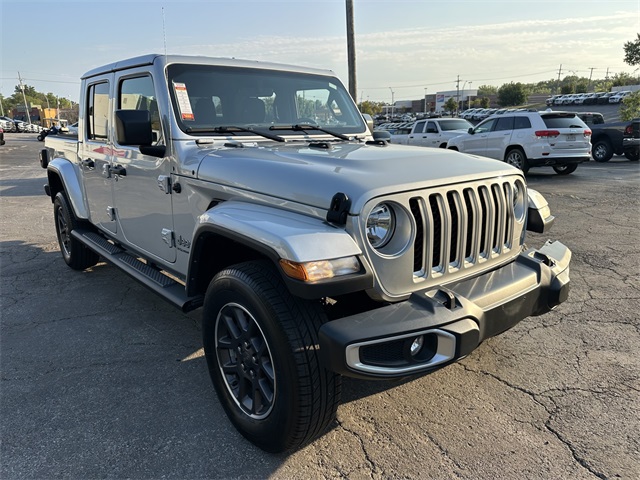 2023 Jeep Gladiator Overland photo 4
