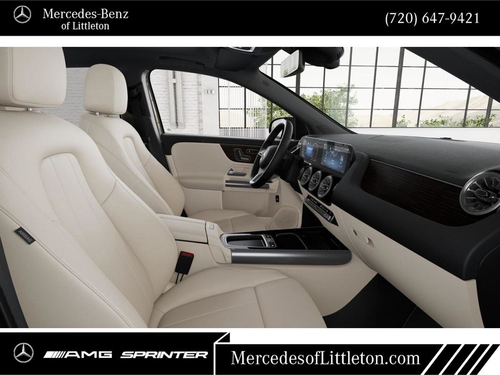 2026 Mercedes Benz GLA 250 4MATIC photo 4