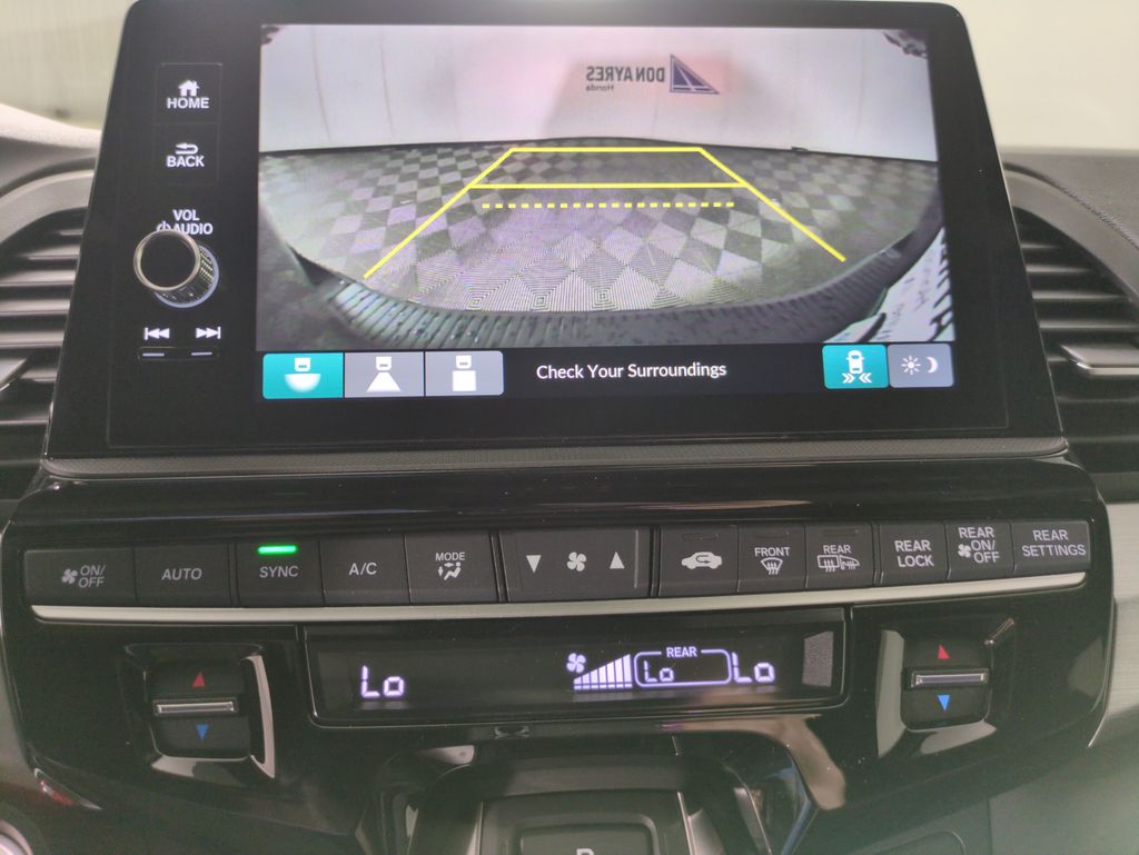2026 Honda Odyssey photo 18