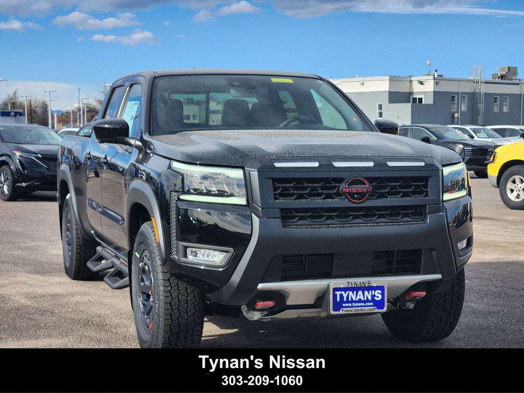 2026 Nissan Frontier PRO-4X's photo