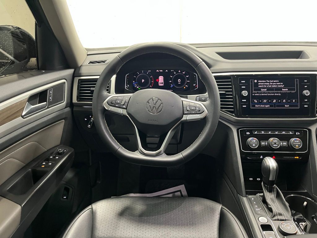 2023 Volkswagen Atlas SEL photo 20