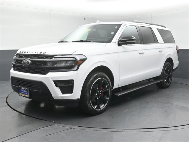 2024 Ford Expedition MAX Limited photo 3