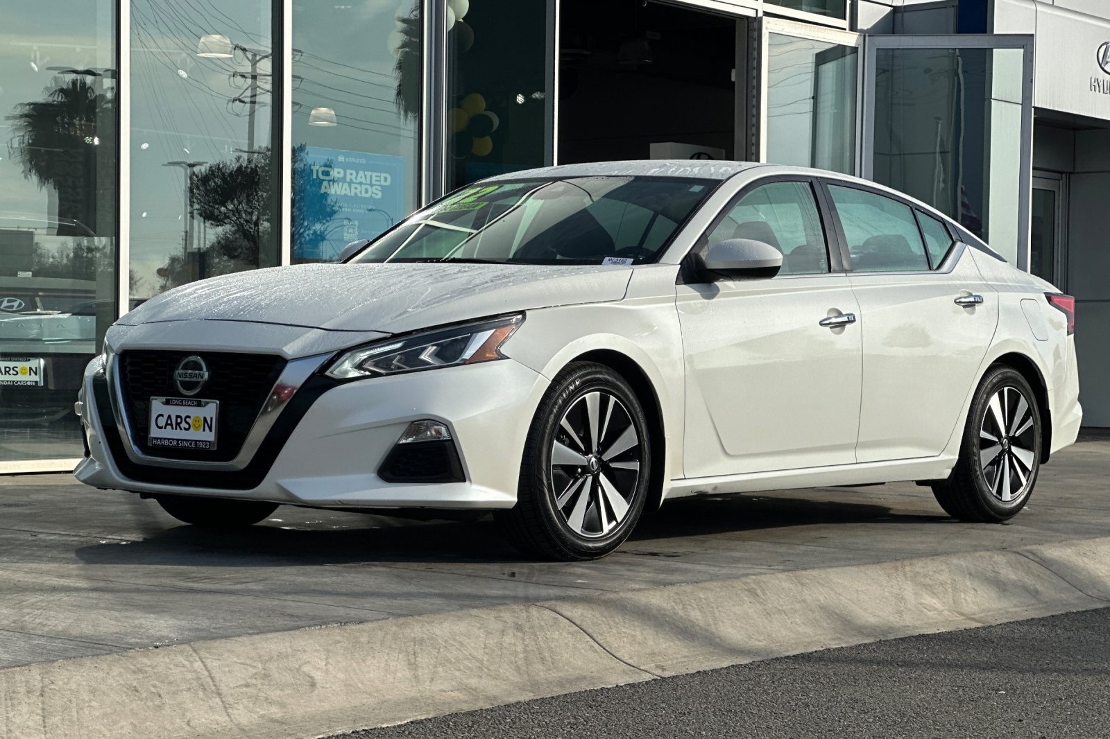 2022 Nissan Altima 2.5 SV photo 8