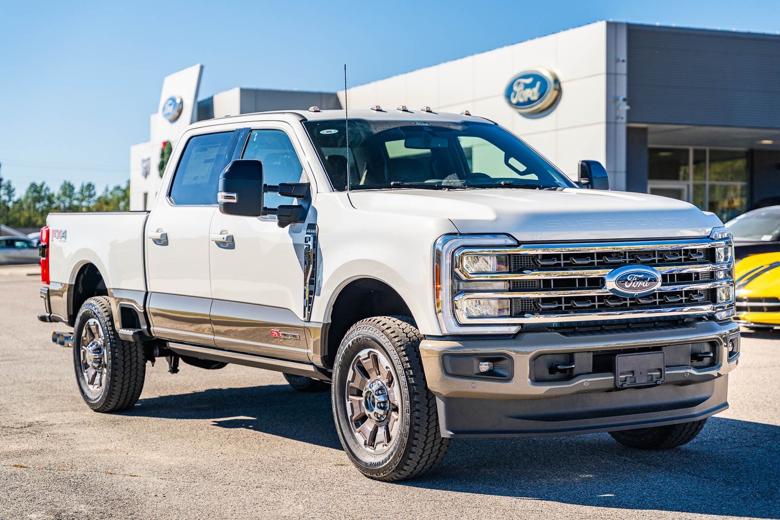 2026 Ford F-350 Super Duty King Ranch's photo