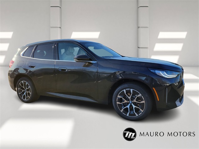 2025 BMW X3 30's photo