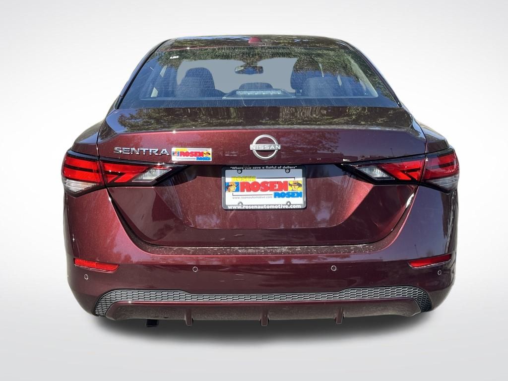 2025 Nissan Sentra SV photo 3