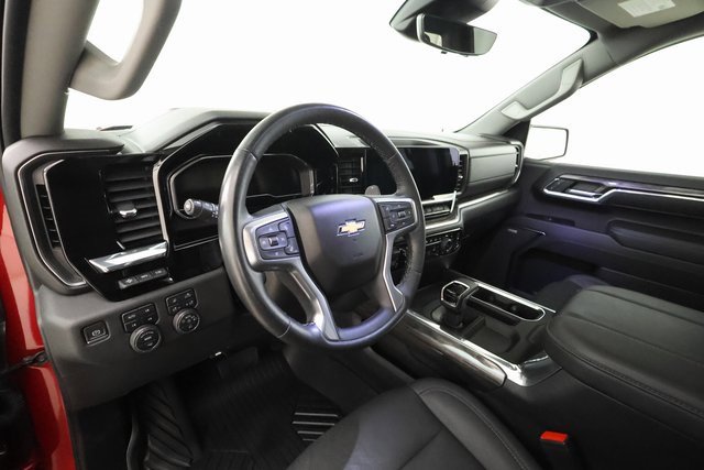 2023 Chevrolet Silverado 1500 LTZ photo 10