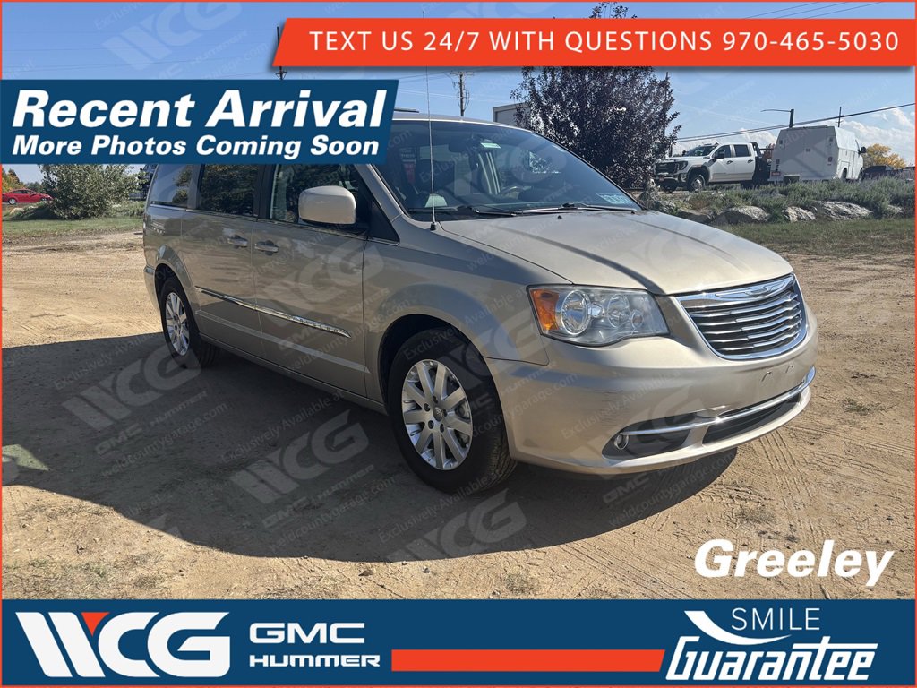 2014 Chrysler Town & Country Touring