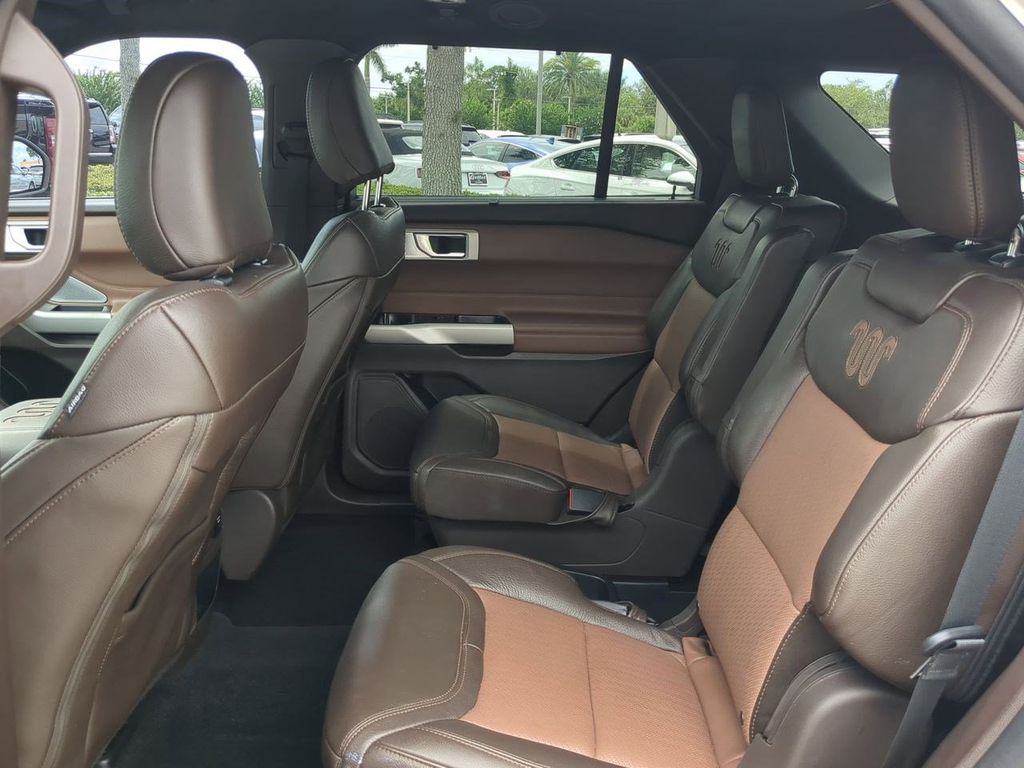 2021 Ford Explorer King Ranch photo 13