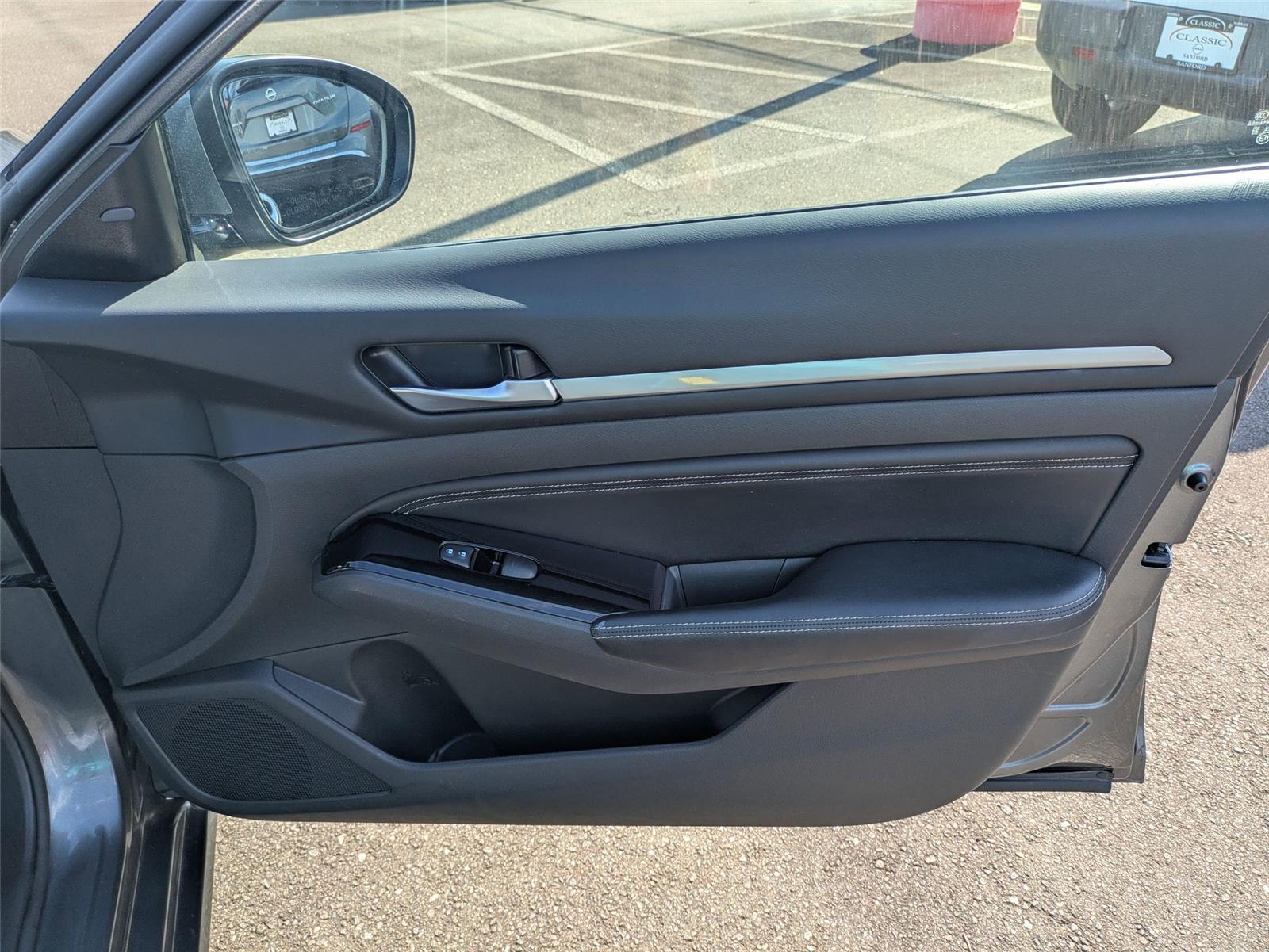 2023 Nissan Altima 2.5 SL photo 29
