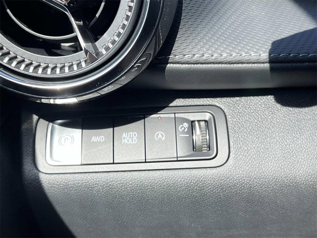 2026 Chevrolet Equinox LT photo 24