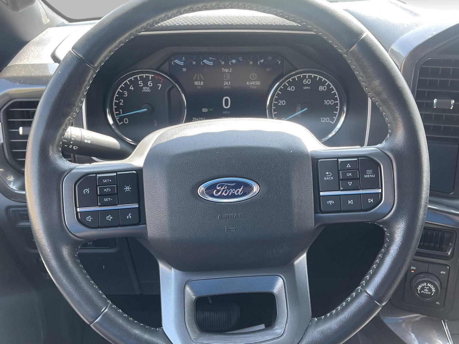 2022 Ford F-150 XLT photo 24