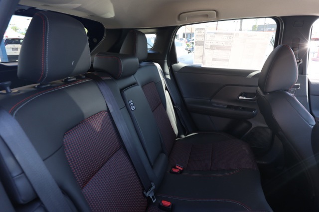 2026 Nissan Kicks SR photo 16