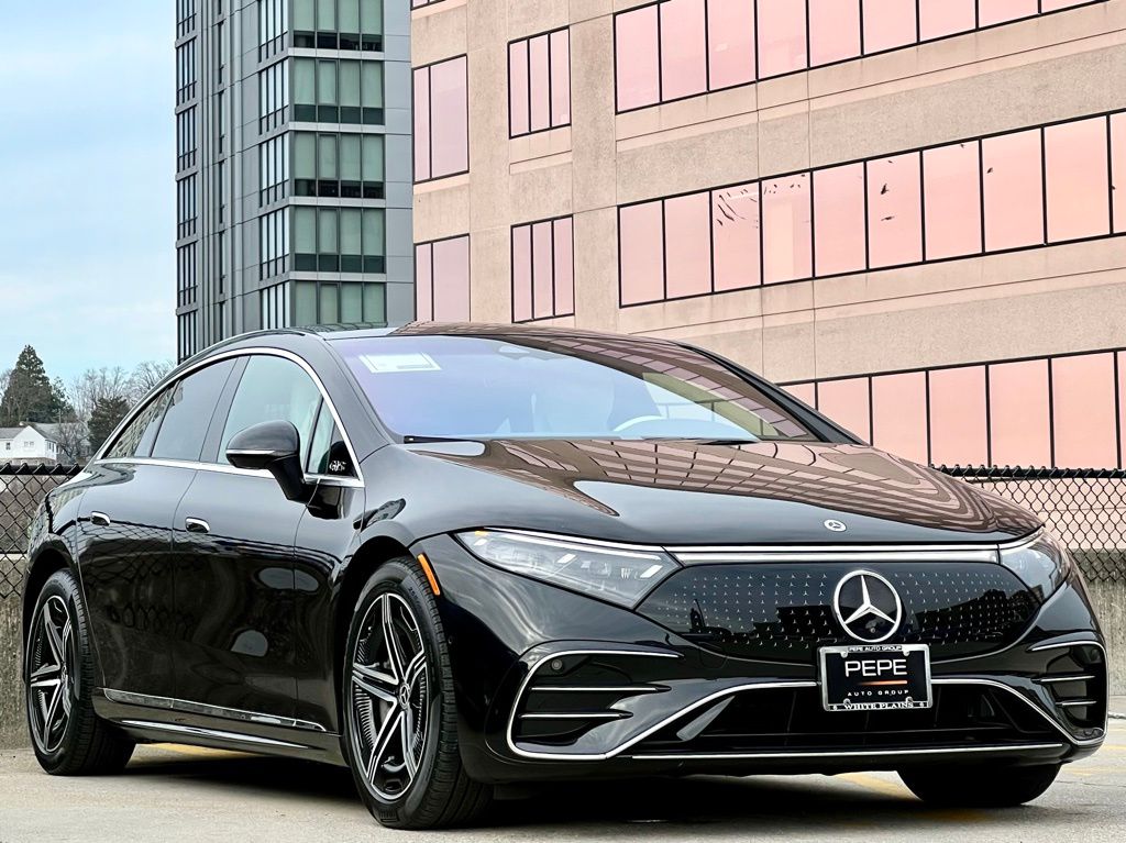 2024 Mercedes-Benz EQS Base's photo