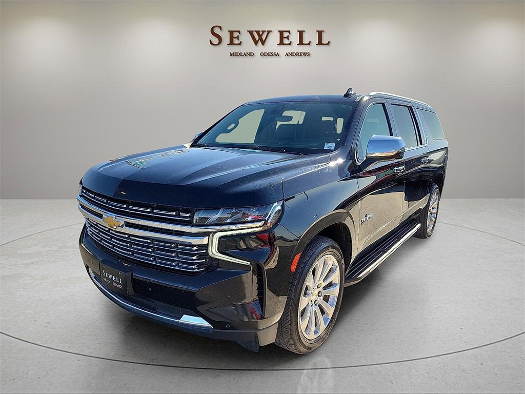 2021 Chevrolet Suburban Premier's photo