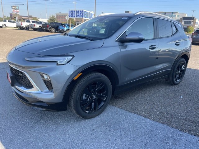2026 Buick Encore GX Sport Touring photo 3