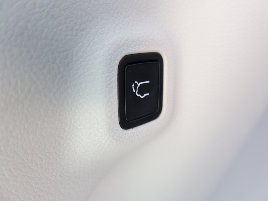 2018 Jeep Compass Latitude photo 15
