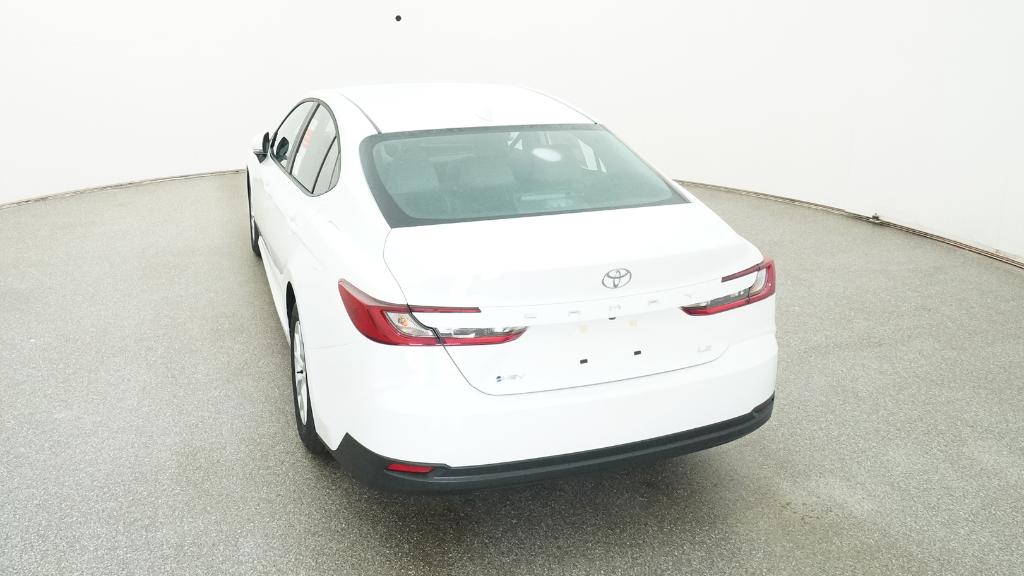 2025 Toyota Camry LE photo 15