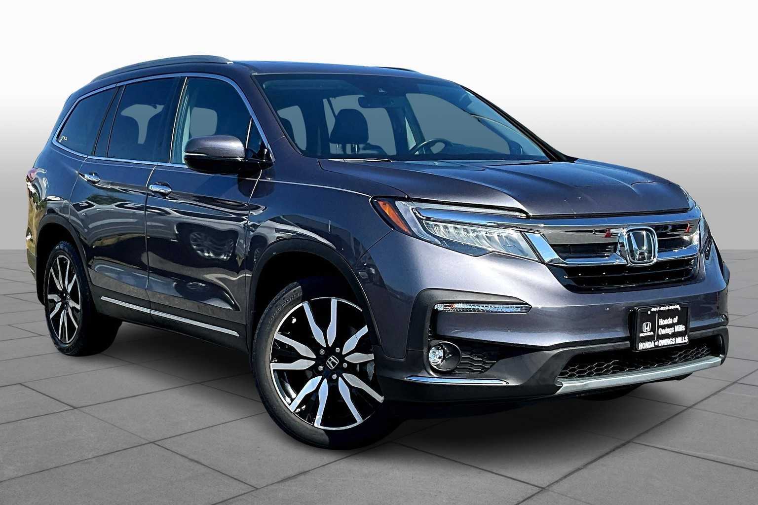 2021 Honda Pilot Touring photo 2