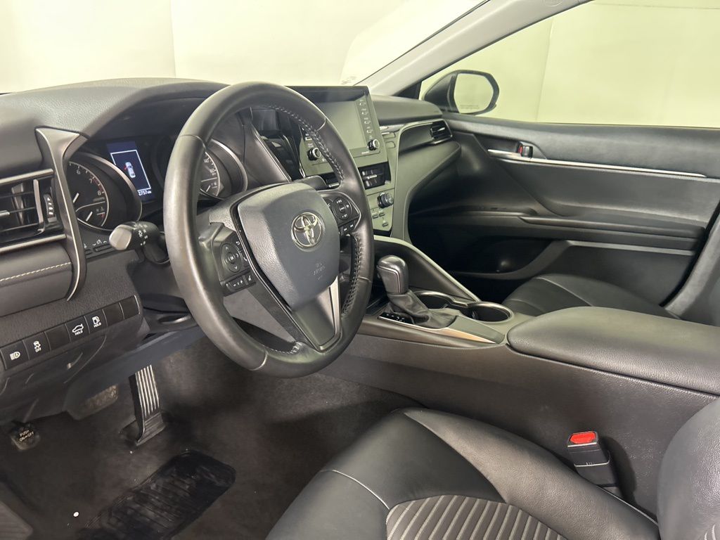 2021 Toyota Camry SE photo 22