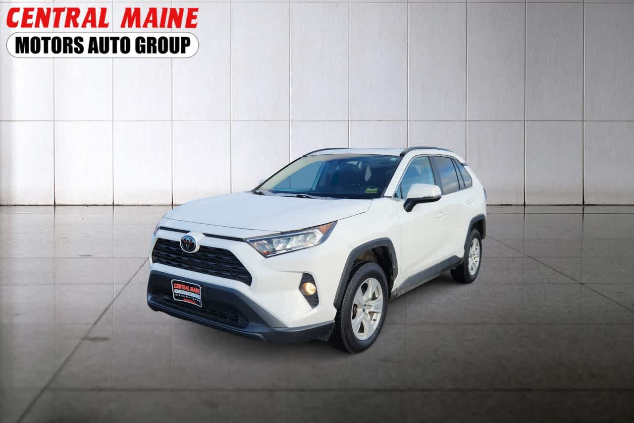 2020 Toyota RAV4 XLE