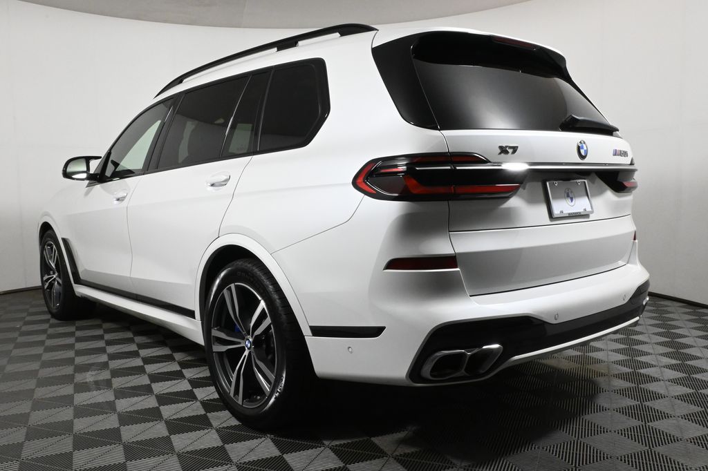 2024 Bmw X7 M60i photo 4
