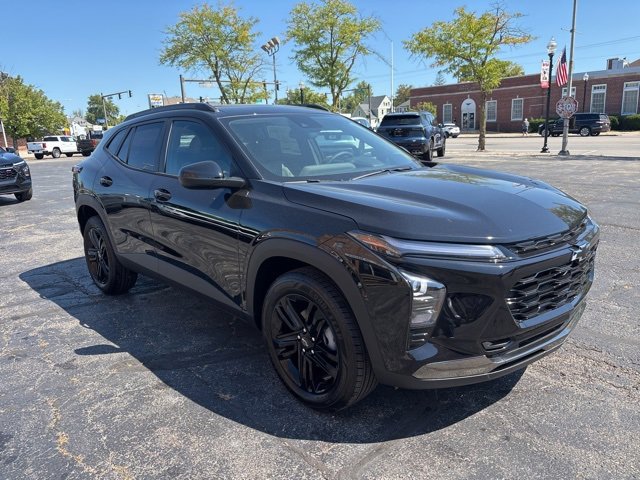 2025 Chevrolet Trax ACTIV photo 3