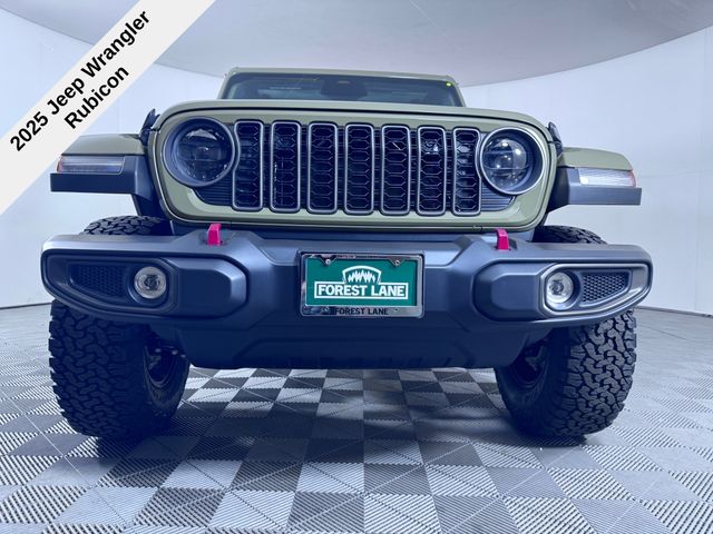 2025 Jeep Wrangler Rubicon photo 9