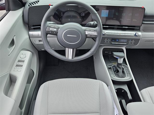 2026 Hyundai Kona SEL photo 6