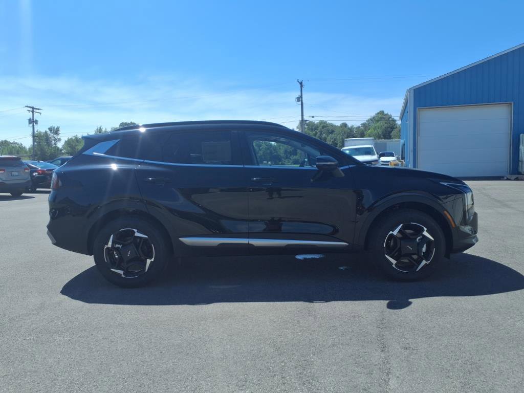 2026 Kia Sportage EX photo 4