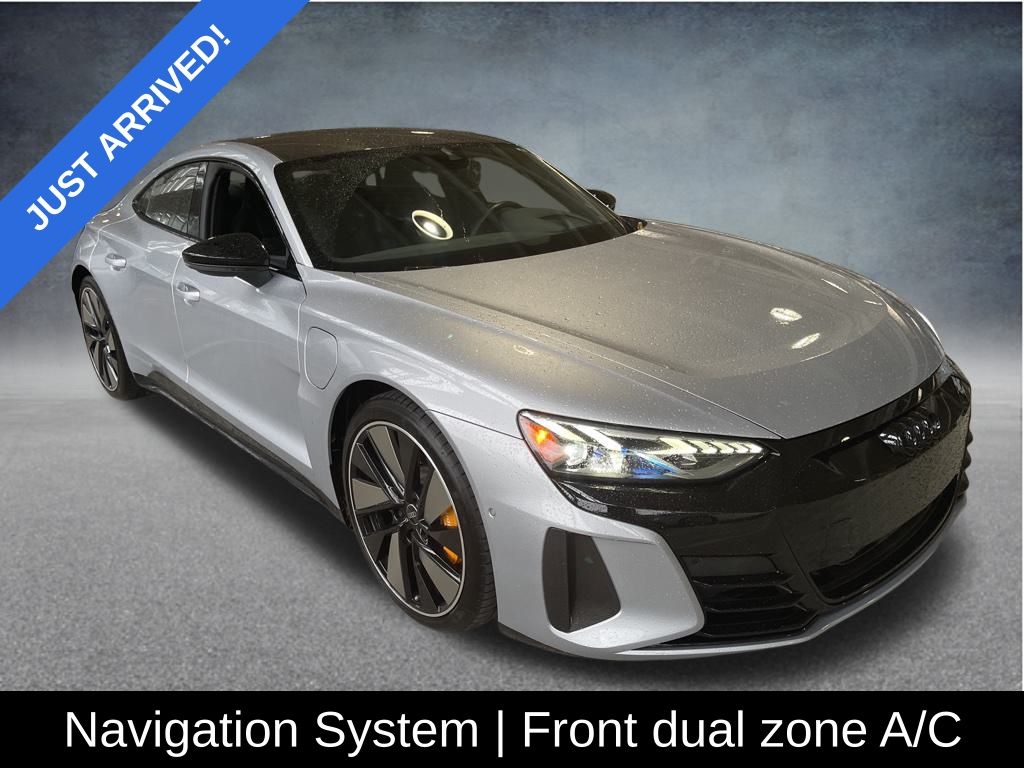 2022 Audi RS e-tron GT Base