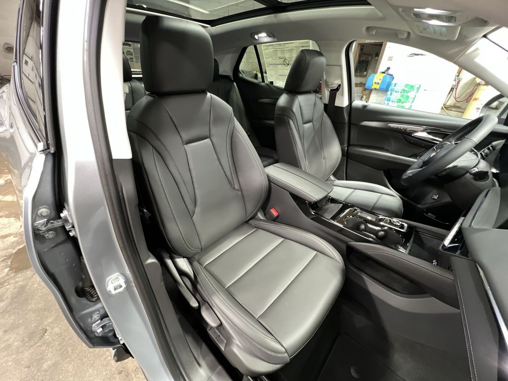 2025 Buick Envision Preferred photo 20