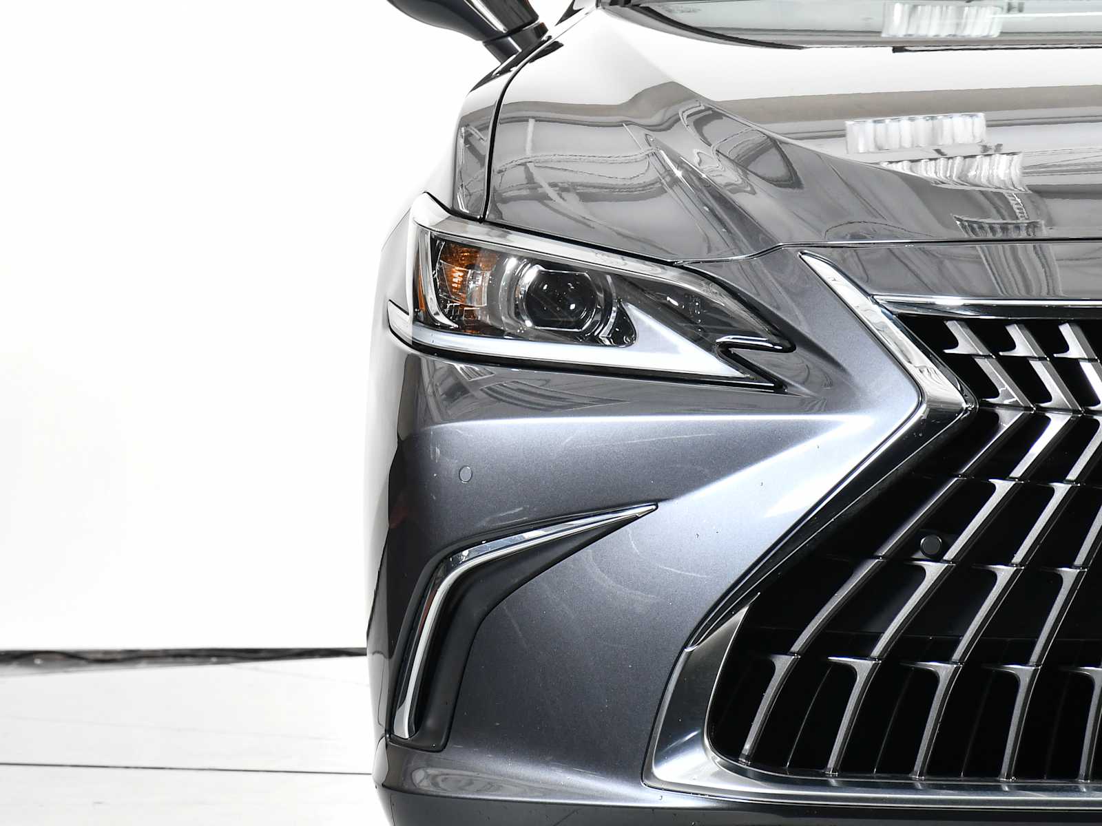 2024 Lexus ES 350 Premium photo 9