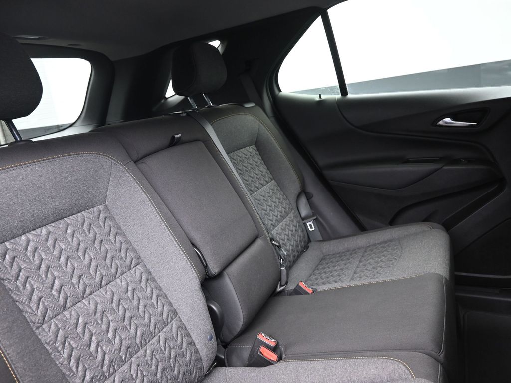 2024 Chevrolet Equinox LT photo 6