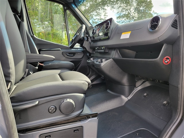 2026 Mercedes Benz S 4MATIC photo 12