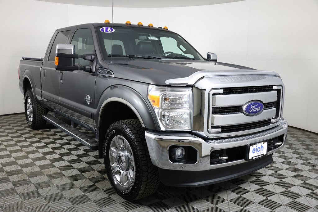 2016 Ford F-350 Super Duty Lariat's photo