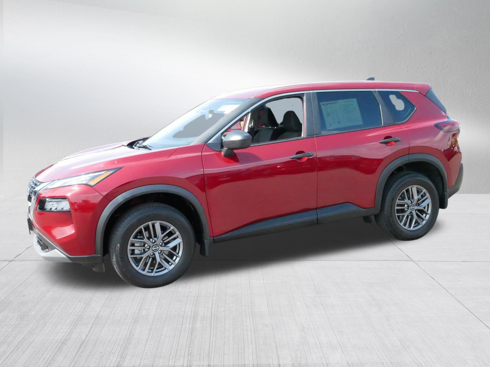 2023 Nissan Rogue S photo 2