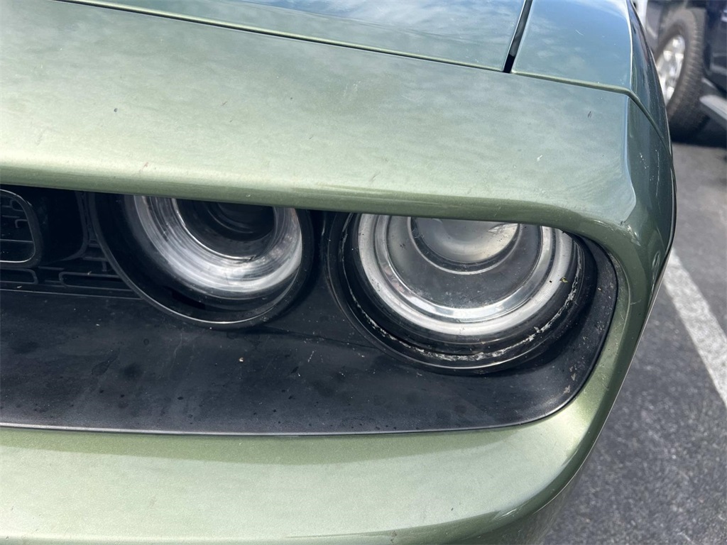 2020 Dodge Challenger SXT photo 2
