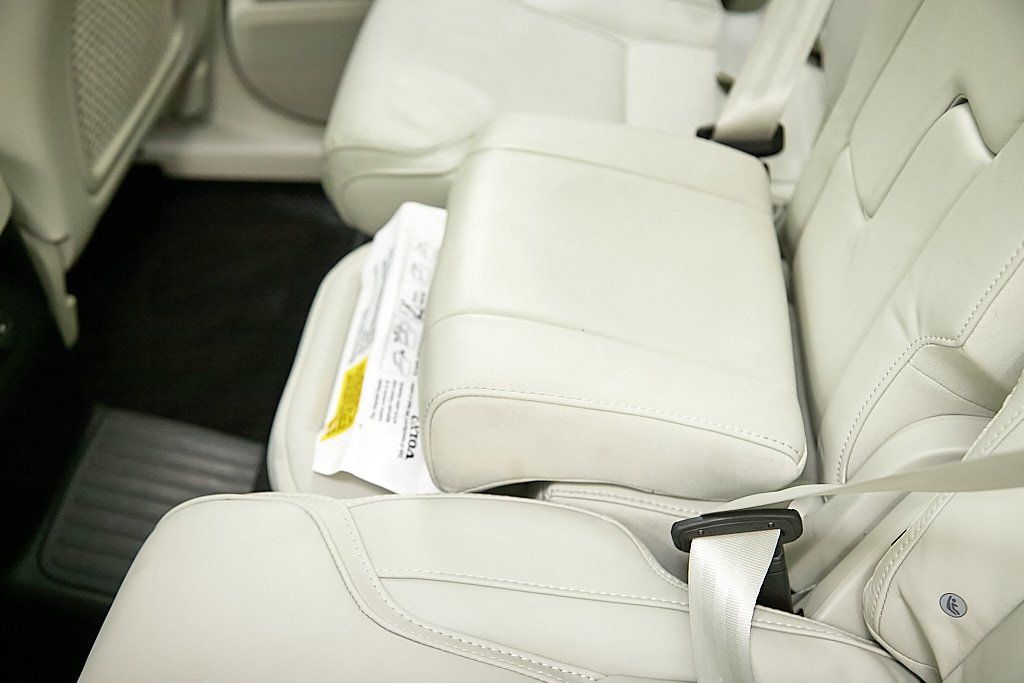 2024 VOLVO XC90 - Image 25