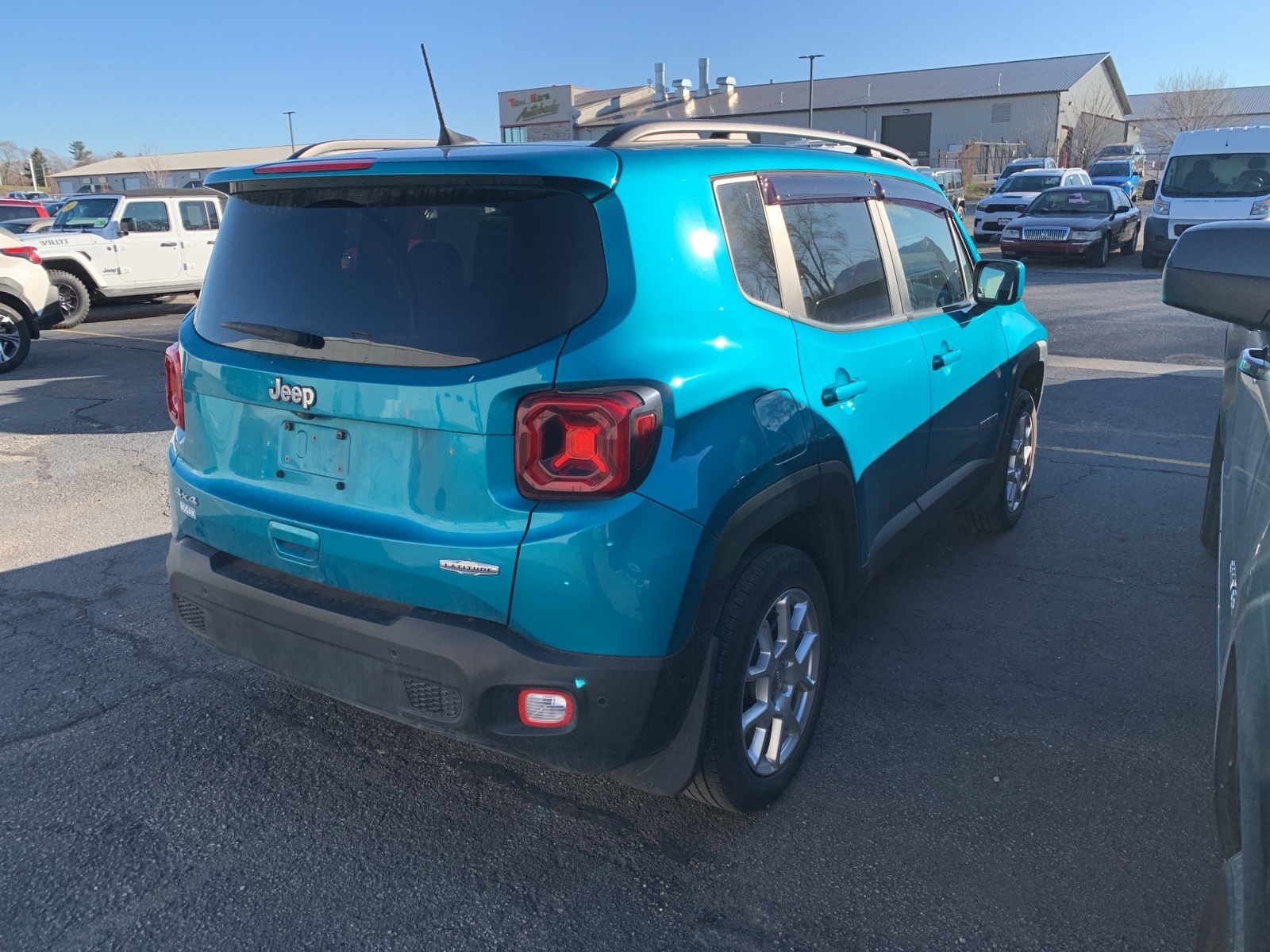 2021 Jeep Renegade Latitude photo 4
