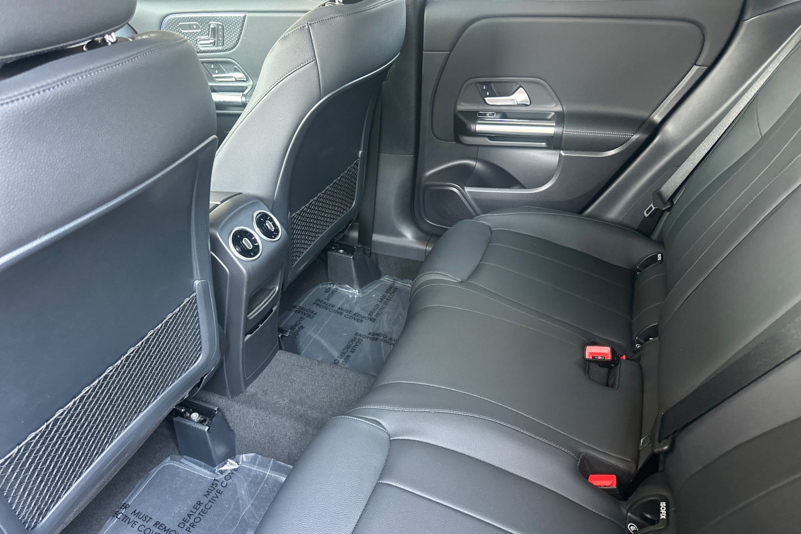 2025 Mercedes Benz GLA 250 4MATIC photo 11