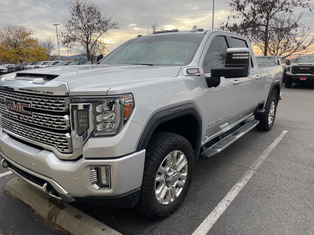 2022 Gmc Sierra 3500 HD Denali photo 2