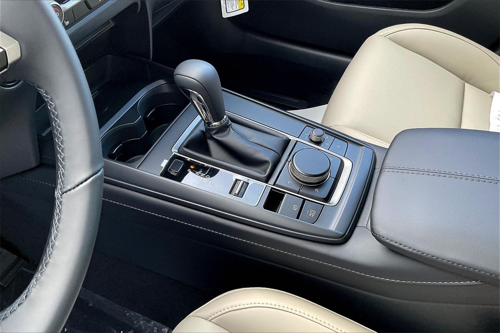 2026 MAZDA CX-30 - Image 6