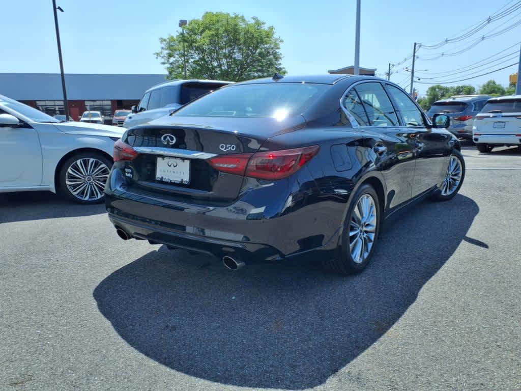 2022 Infiniti Q50 LUXE photo 5