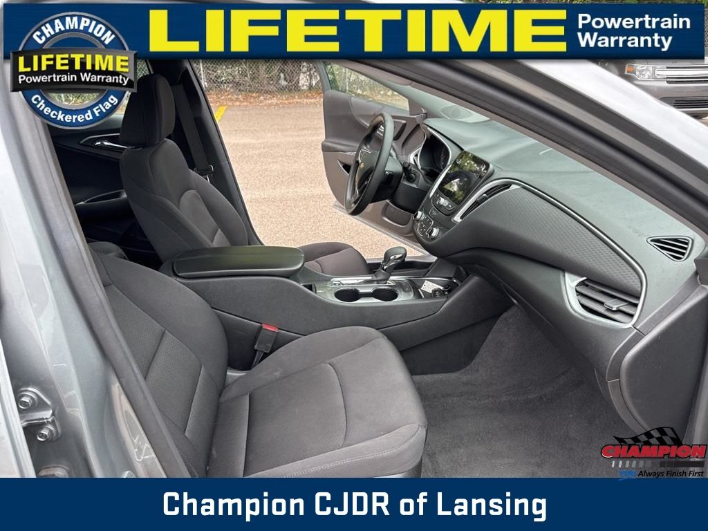 2024 Chevrolet Malibu 1LT photo 16
