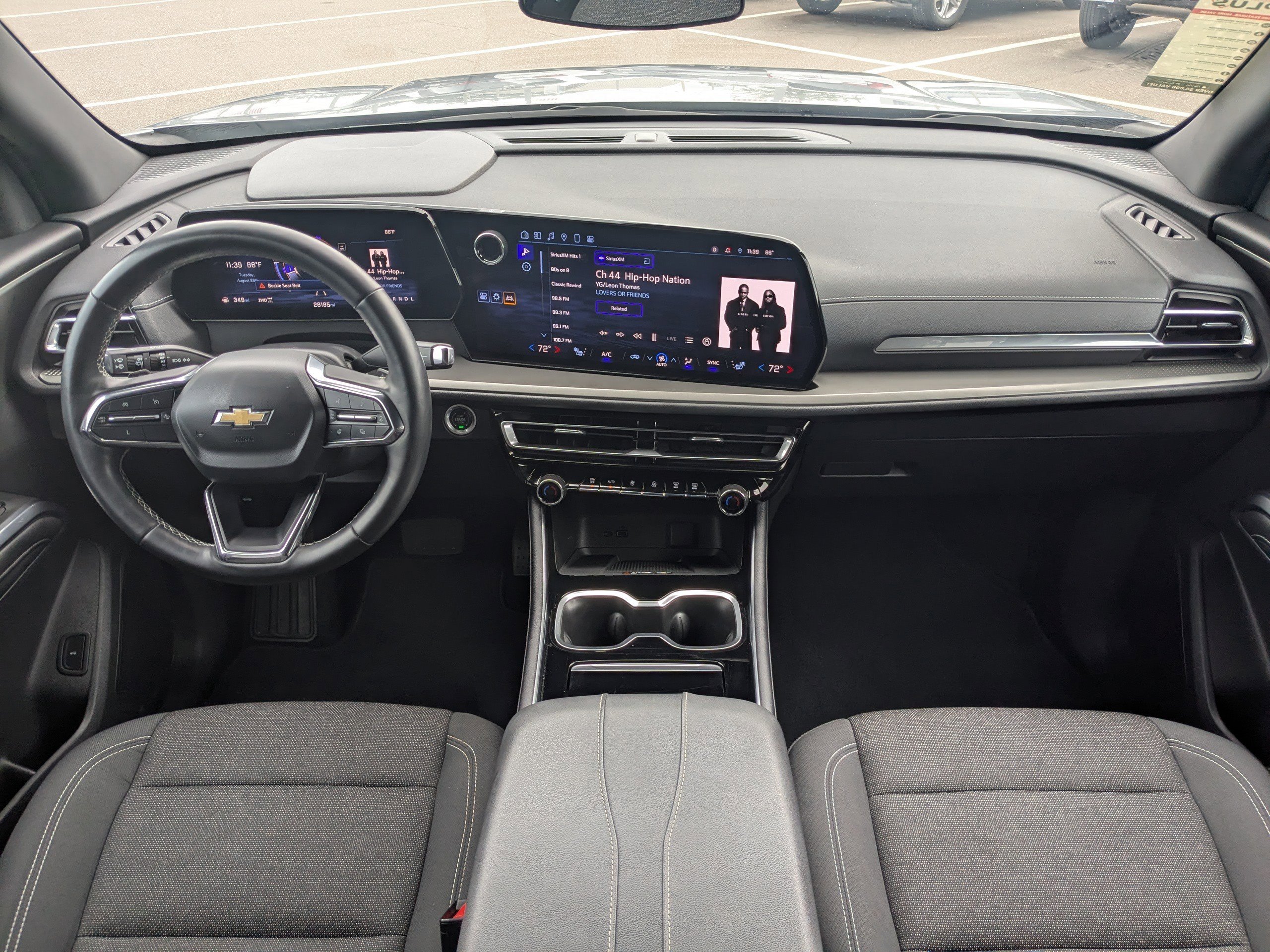 2024 Chevrolet Traverse photo 9