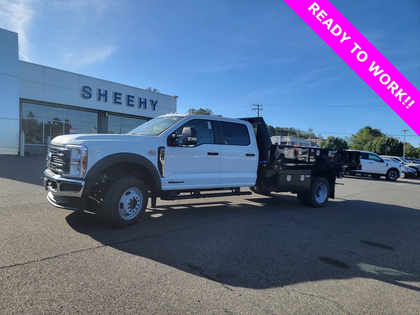 2025 Ford F-450 Super Duty Chassis Cab XL's photo