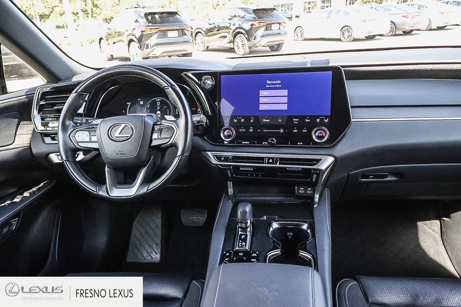 2024 Lexus RX 450h+ Luxury photo 12