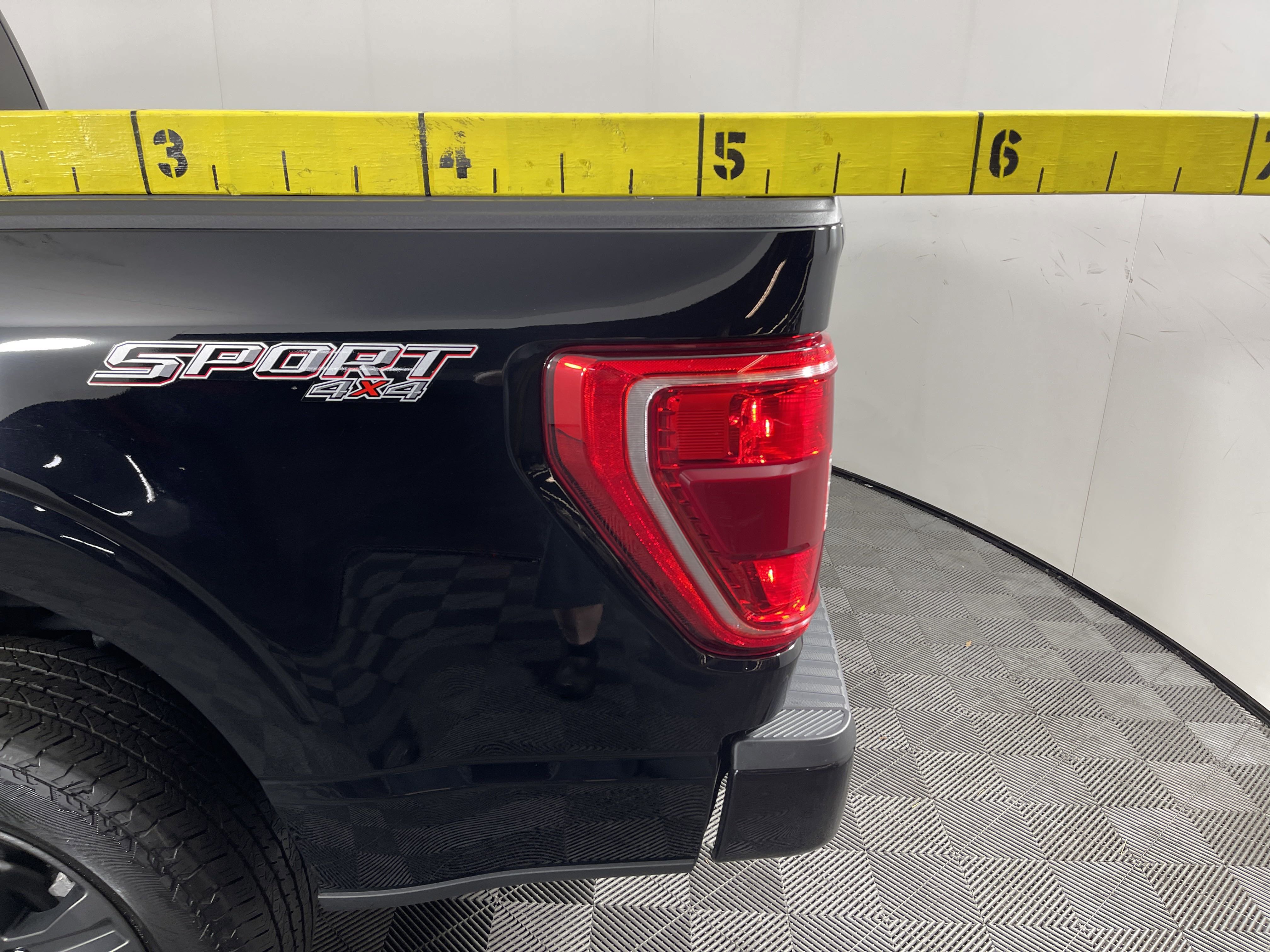 2023 Ford F-150 XL photo 2