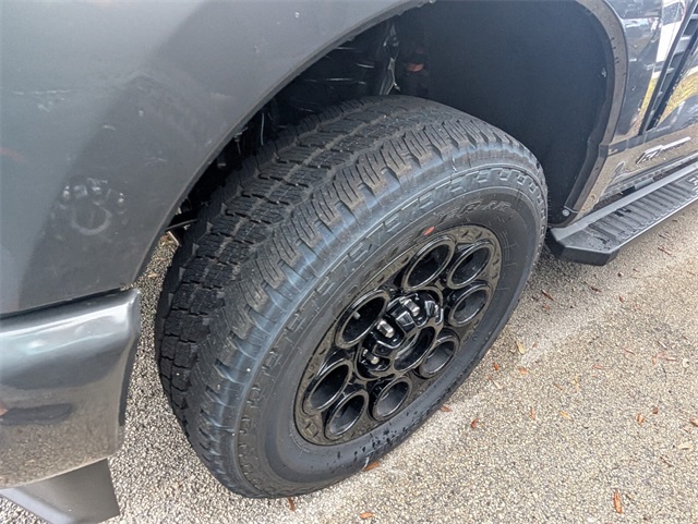 2025 Ford F-250 Lariat photo 3